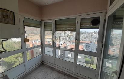 Egekent Çağdaş Sitesinde Asansörlü, Otoparklı, Klimalı