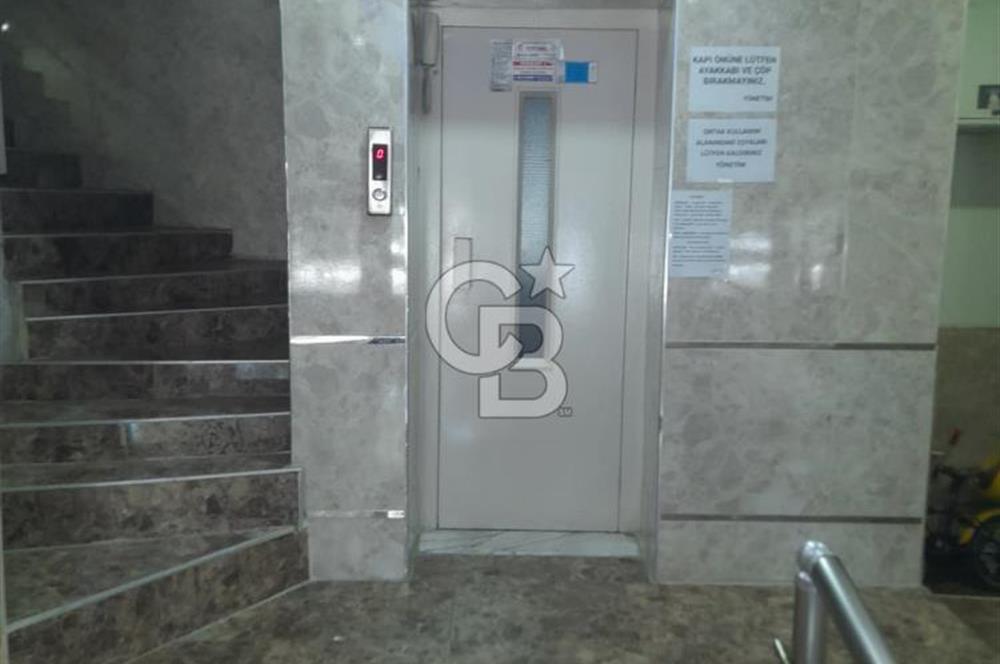 Egekent Çağdaş Sitesinde Asansörlü, Otoparklı, Klimalı