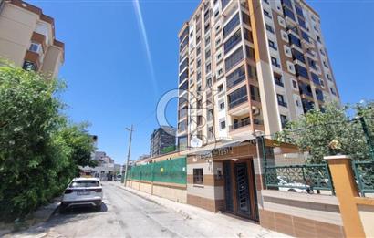 Buca da Güvenli Sitede Pırıl Pırıl Ebeveyn Banyolu Yeni Boyanmış Konforlu Ferah 3+1 Fırsat Daire