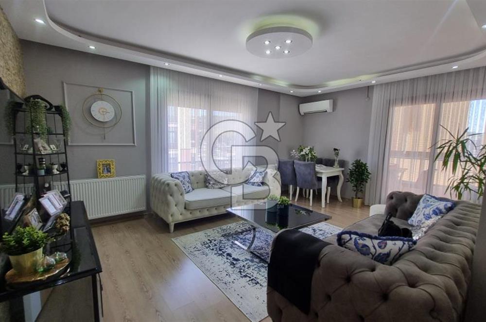 Buca da Güvenli Sitede Pırıl Pırıl Ebeveyn Banyolu Yeni Boyanmış Konforlu Ferah 3+1 Fırsat Daire