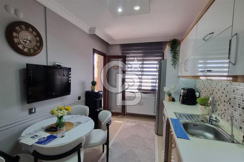 Buca da Güvenli Sitede Pırıl Pırıl Ebeveyn Banyolu Yeni Boyanmış Konforlu Ferah 3+1 Fırsat Daire
