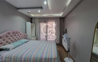 Buca da Güvenli Sitede Pırıl Pırıl Ebeveyn Banyolu Yeni Boyanmış Konforlu Ferah 3+1 Fırsat Daire