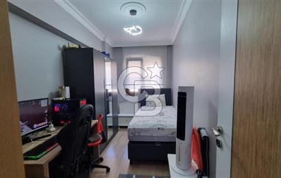 Buca da Güvenli Sitede Pırıl Pırıl Ebeveyn Banyolu Yeni Boyanmış Konforlu Ferah 3+1 Fırsat Daire