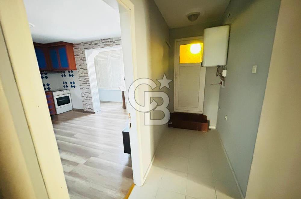 Ayvalık Küçükköy Gümrük Mahallesi'nde Eşyalı 2+1 Kiralık Daire