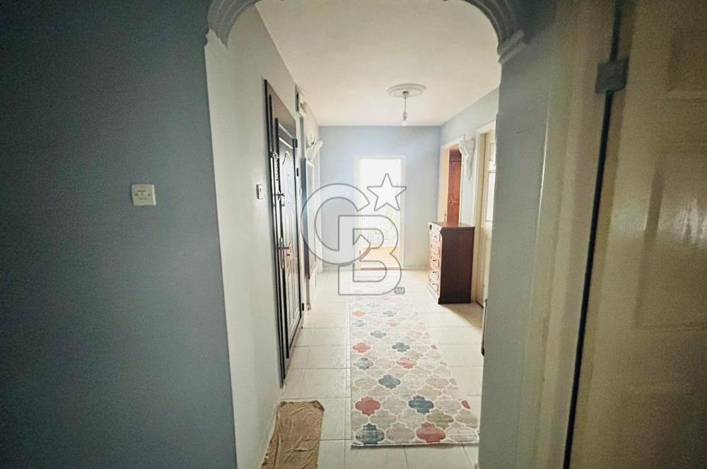 Ayvalık Küçükköy Gümrük Mahallesi'nde Eşyalı 2+1 Kiralık Daire