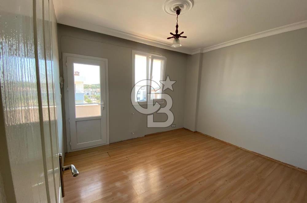 Ayvalık Küçükköy Gümrük Mahallesi'nde Geniş Kiralık 3+1 Daire