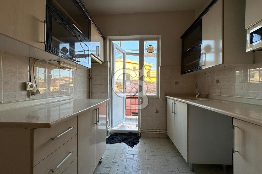 SEYRANBAĞLARI'NDA KENTSEL DÖNÜŞÜM POTANSİYELLİ 3+1 SATILIK DAİRE