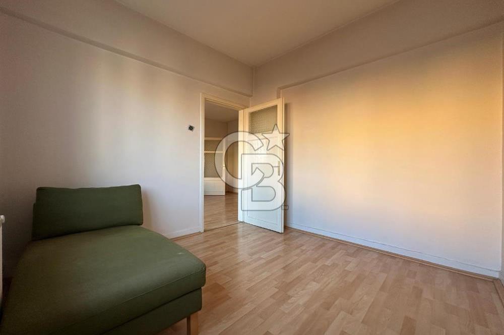 SEYRANBAĞLARI'NDA KENTSEL DÖNÜŞÜM POTANSİYELLİ 3+1 SATILIK DAİRE