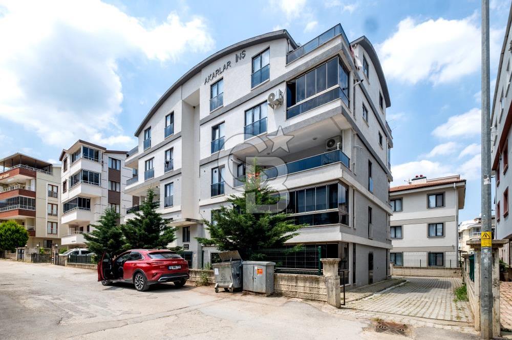 GÜMÜŞLÜK TE SATILIK BAHÇE KATI DAİRE