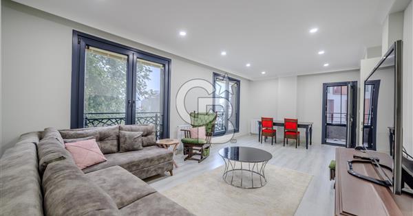 Gayrettepe'de Sıfır Binada Satılık 2+1 Daire, 105 m², - 359194