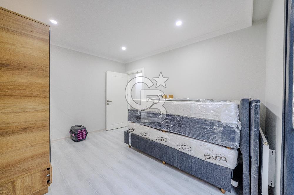 Gayrettepe'de Sıfır Binada Satılık 2+1 Daire, 105 m²,