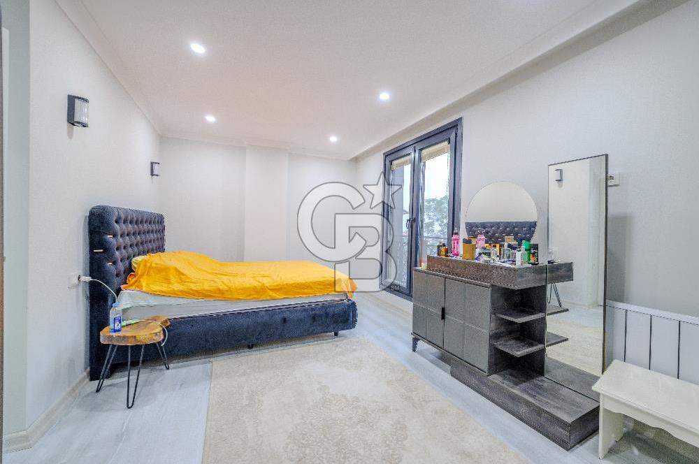 Gayrettepe'de Sıfır Binada Satılık 2+1 Daire, 105 m²,