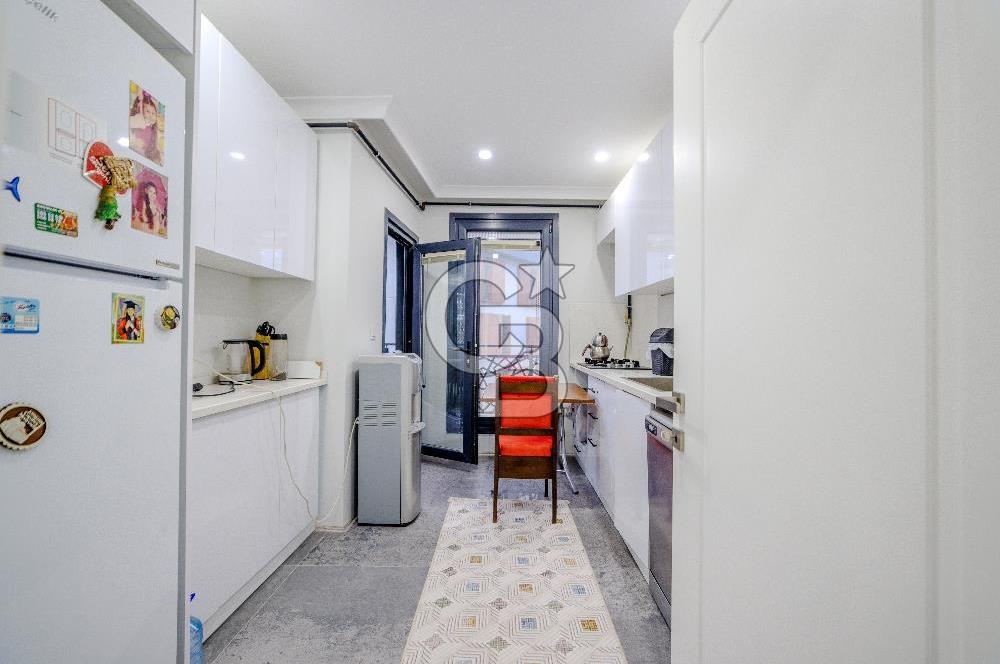 Gayrettepe'de Sıfır Binada Satılık 2+1 Daire, 105 m²,