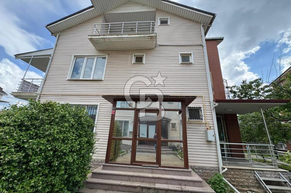 Edremit Cennetayağı Mahallesi Satılık 4+1 Tribleks Villa