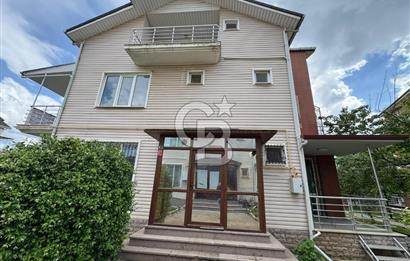 Edremit Cennetayağı Mahallesi Satılık 4+1 Tribleks Villa