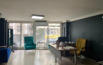 Buca Yenigün Mahallesi Satılık 305 M2 Cadde Üzeri Köşe Dükkan