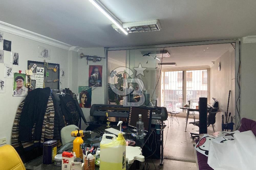 Buca Yenigün Mahallesi Satılık 305 M2 Cadde Üzeri Köşe Dükkan