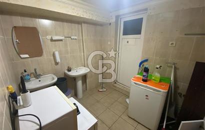 Buca Yenigün Mahallesi Satılık 305 M2 Cadde Üzeri Köşe Dükkan