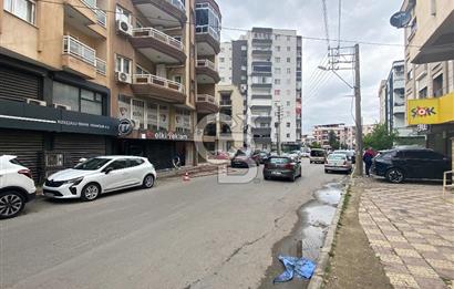 Buca Yenigün Mahallesi Satılık 305 M2 Cadde Üzeri Köşe Dükkan
