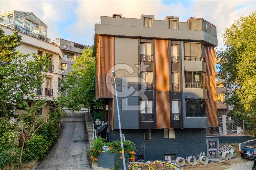 Gayrettepe'de Sıfır Binada Satılık 2+1 Daire, 105 m²,