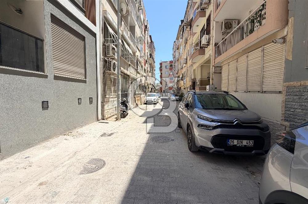 Karşıyaka Tersane’de, Merkezi Konumda Yeni Çatı Dubleksi!