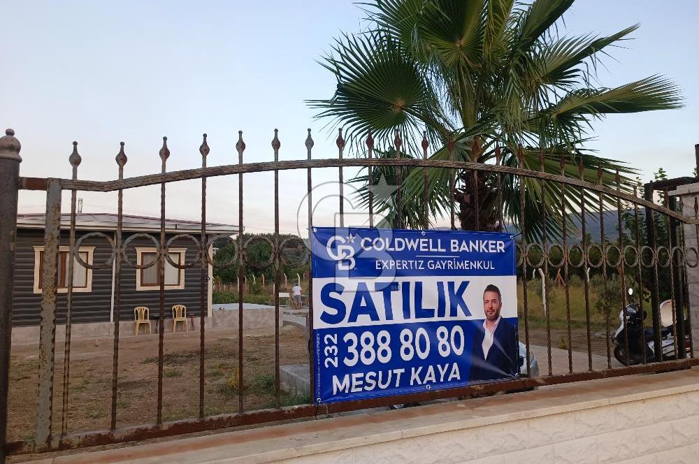 Kemalpaşa Armutlu Satılık Bağ Evi Ve Bahçesi