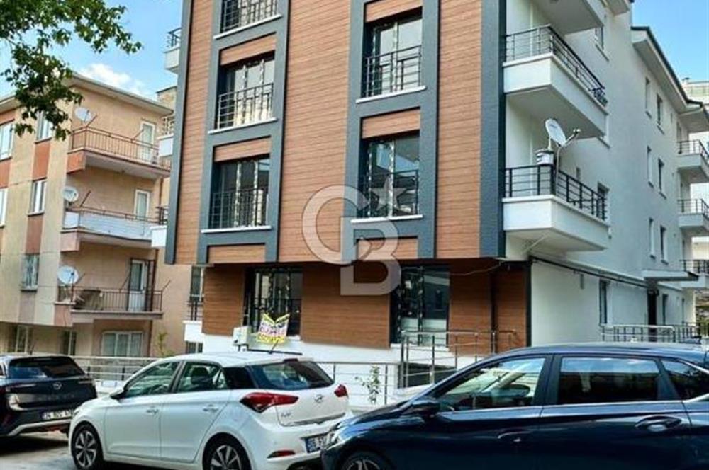 BAŞÇAVUŞ SOKAKTA YENİ BİNADA SATILIK 1+1 LÜX DAİRE