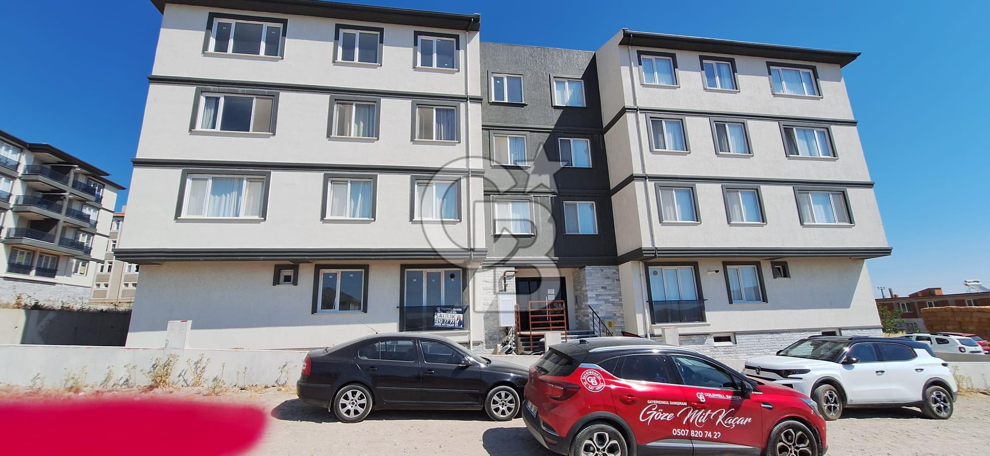 ÇANAKKALE AYVACIK HAMDİBEYDE SATILIK 1+1 DAİRE