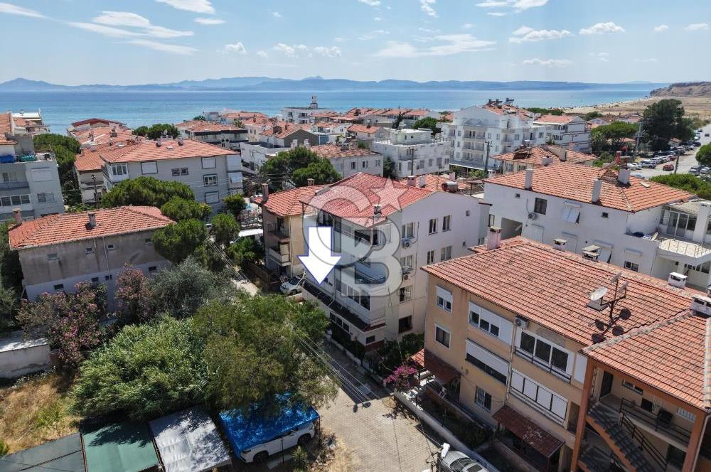 AYVALIK BADAVUT'TA DENİZE 200 METRE 2+1 BAHÇE KATI