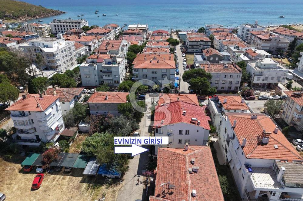 AYVALIK BADAVUT'TA DENİZE 200 METRE 2+1 BAHÇE KATI