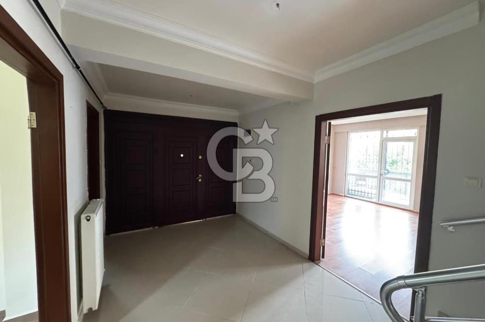 Edremit Cennetayağı Mahallesi Satılık 4+1 Tribleks Villa