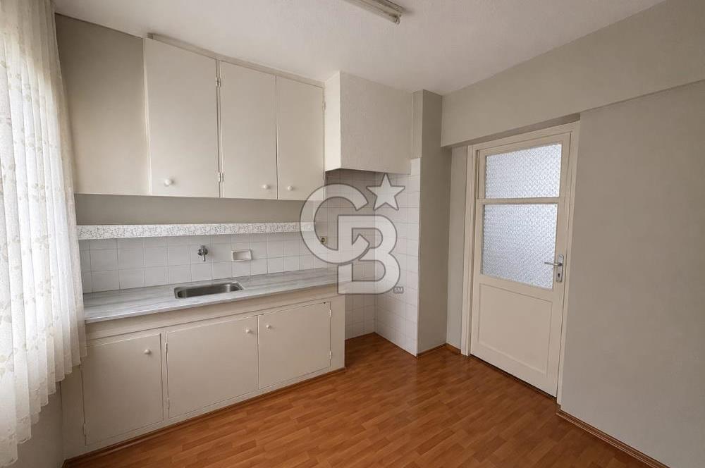 İstinye Park Yakınında 3+1 Eşyalı Kiralık Daire