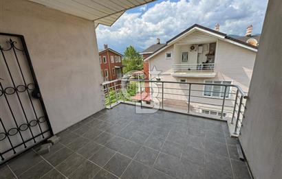 Edremit Cennetayağı Mahallesi Satılık 4+1 Tribleks Villa