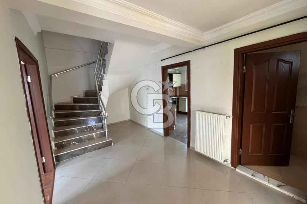 Edremit Cennetayağı Mahallesi Satılık 4+1 Tribleks Villa