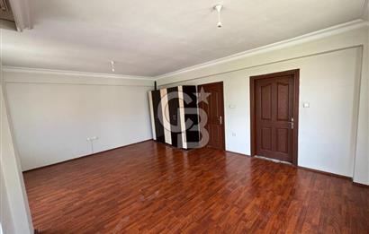 Edremit Cennetayağı Mahallesi Satılık 4+1 Tribleks Villa