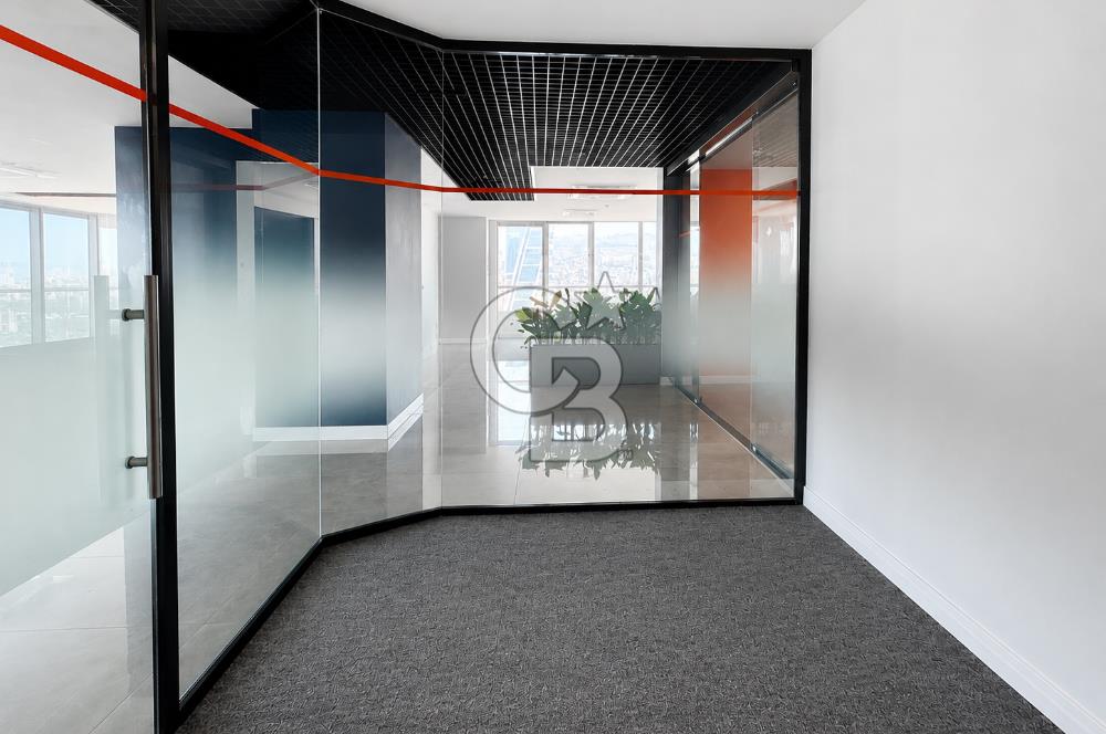 Bayraklı Novus Tower da Deniz Manzaralı Kiralık Yarım Kat Ofis 