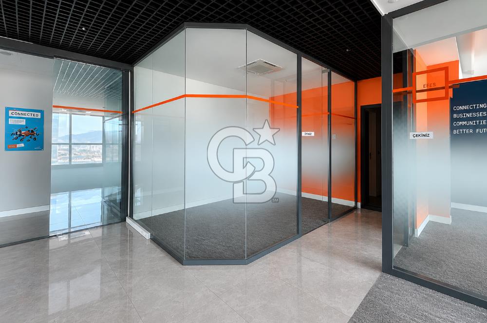 Bayraklı Novus Tower da Deniz Manzaralı Kiralık Yarım Kat Ofis 