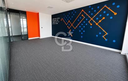 Bayraklı Novus Tower da Deniz Manzaralı Kiralık Yarım Kat Ofis 