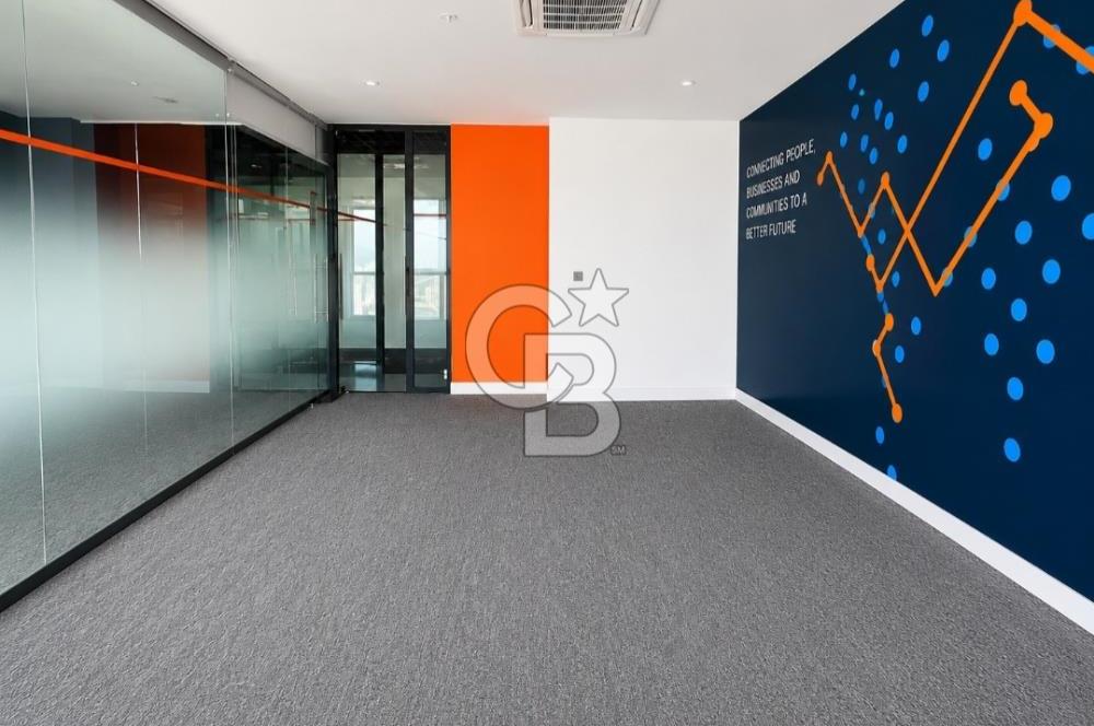 Bayraklı Novus Tower da Deniz Manzaralı Kiralık Yarım Kat Ofis 
