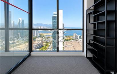Bayraklı Novus Tower da Deniz Manzaralı Kiralık Yarım Kat Ofis 