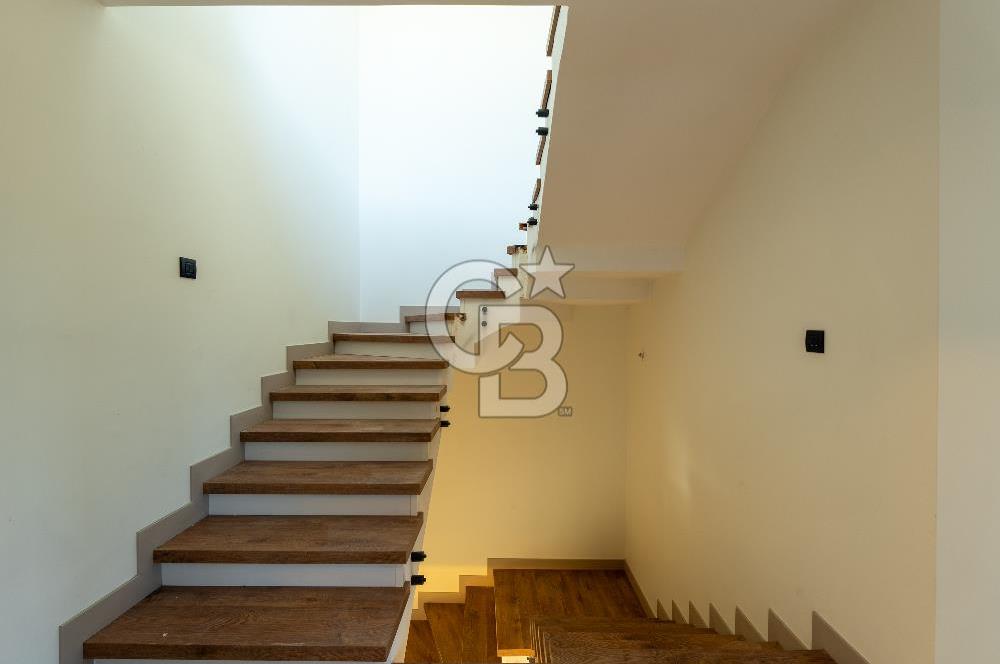 İznik Selçuk Mh Havuzlu & Saunalı Sıfır Lüks Villa