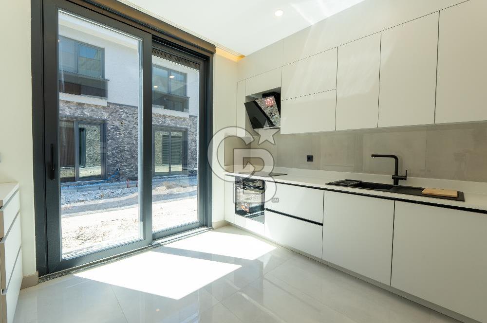 İznik Selçuk Mh Havuzlu & Saunalı Sıfır Lüks Villa