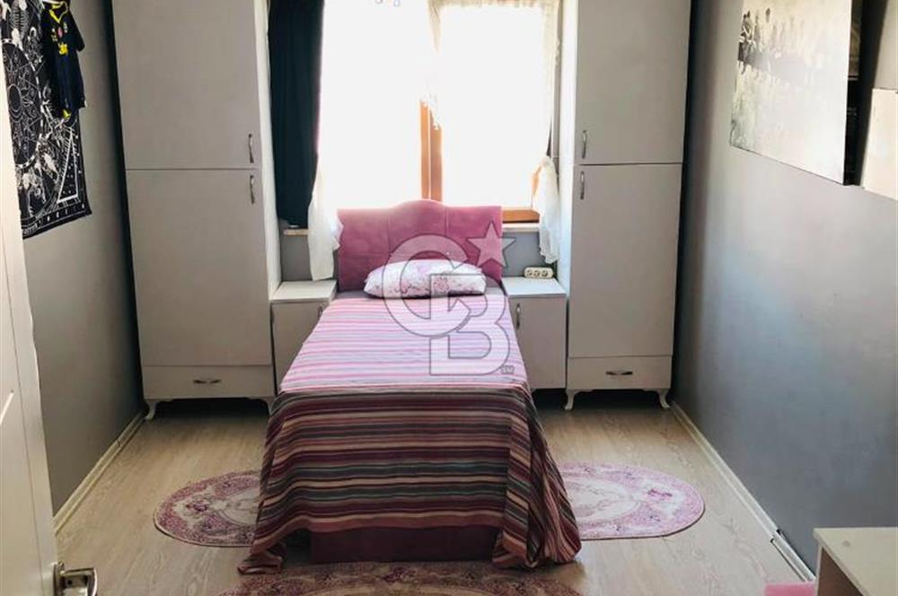 Vadi Konutlarında Site içi ,Bulvara yakın ,Güvenlikli,Full Yapılı 4+1 Daire ( Net 155m2 )