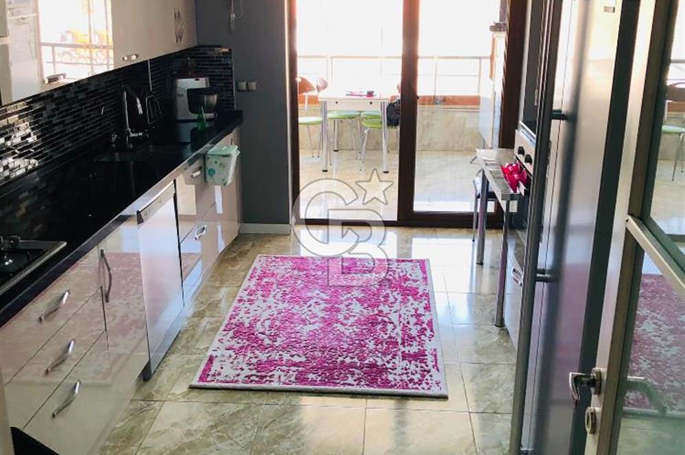 Vadi Konutlarında Site içi ,Bulvara yakın ,Güvenlikli,Full Yapılı 4+1 Daire ( Net 155m2 )
