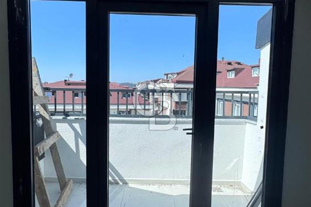 ARNAVUTKÖY HARAÇÇI GÖÇMENKENTTE SATILIK 2+1 LÜKS ÇATI KATI