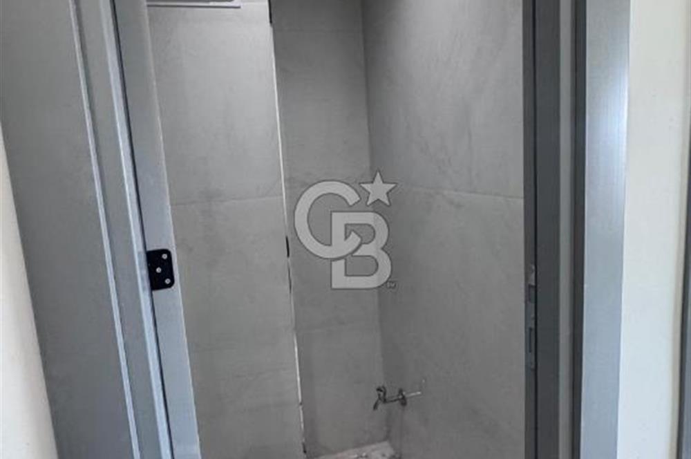ARNAVUTKÖY HARAÇÇI GÖÇMENKENTTE SATILIK 2+1 LÜKS ÇATI KATI