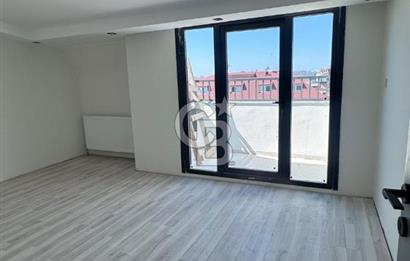 ARNAVUTKÖY HARAÇÇI GÖÇMENKENTTE SATILIK 2+1 LÜKS ÇATI KATI