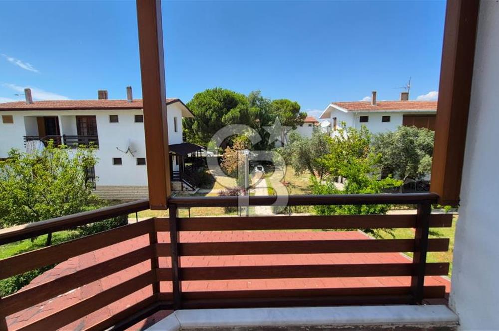 Ayvalık Gömeç Mahallesin'de Site İçerisinde 3+1 Satılık Villa