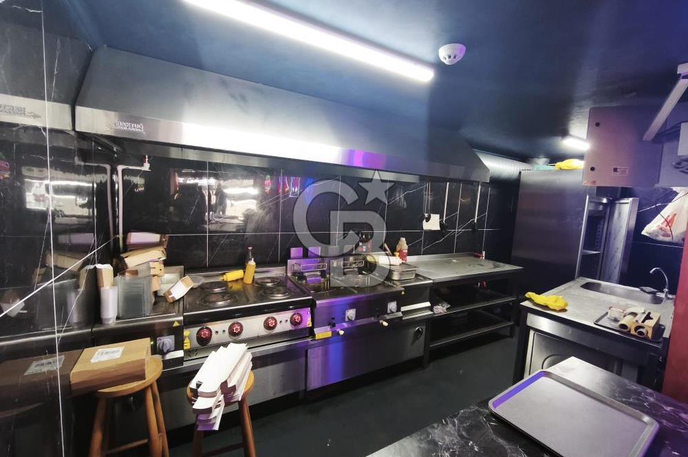 BEŞİKTAŞ'IN MERKEZİNDE TEFRİŞATLI PRESTİJLİ HAZIR RESTAURANT