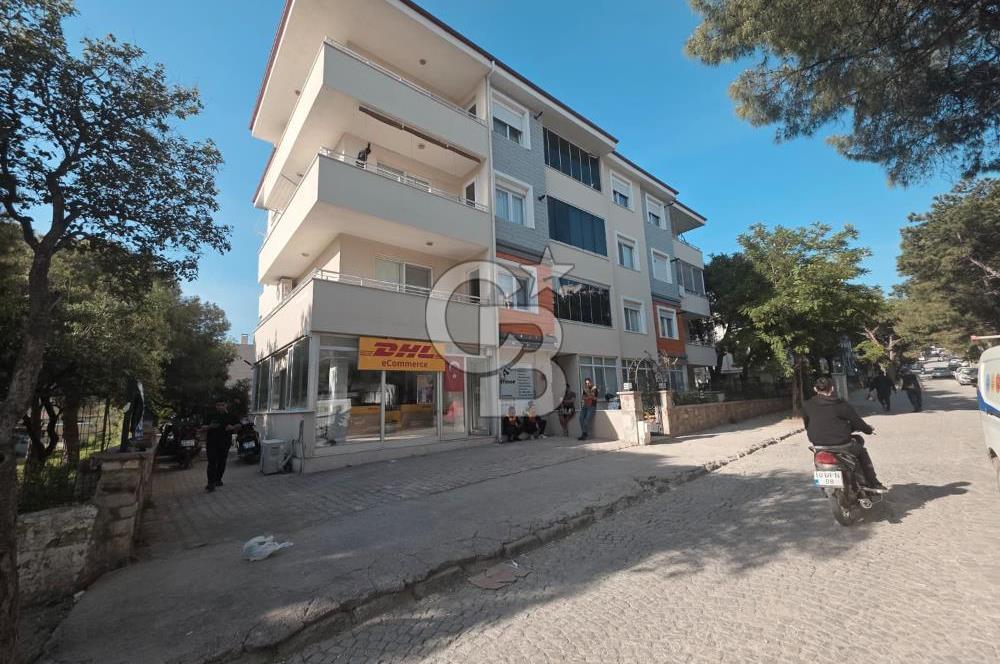Ayvalık Eski Garaj Arkasında Giriş Kat Satılık FırsatKöşe Dükkan